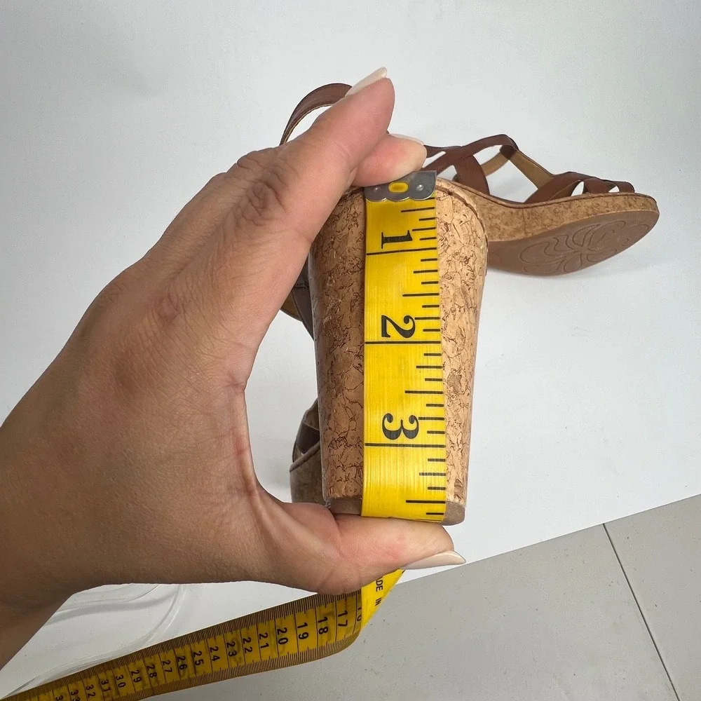 b.o.c.‎ Born Concept Brown Leather T-Strap Cork Wedge Sandals Comfort Strappy 10
